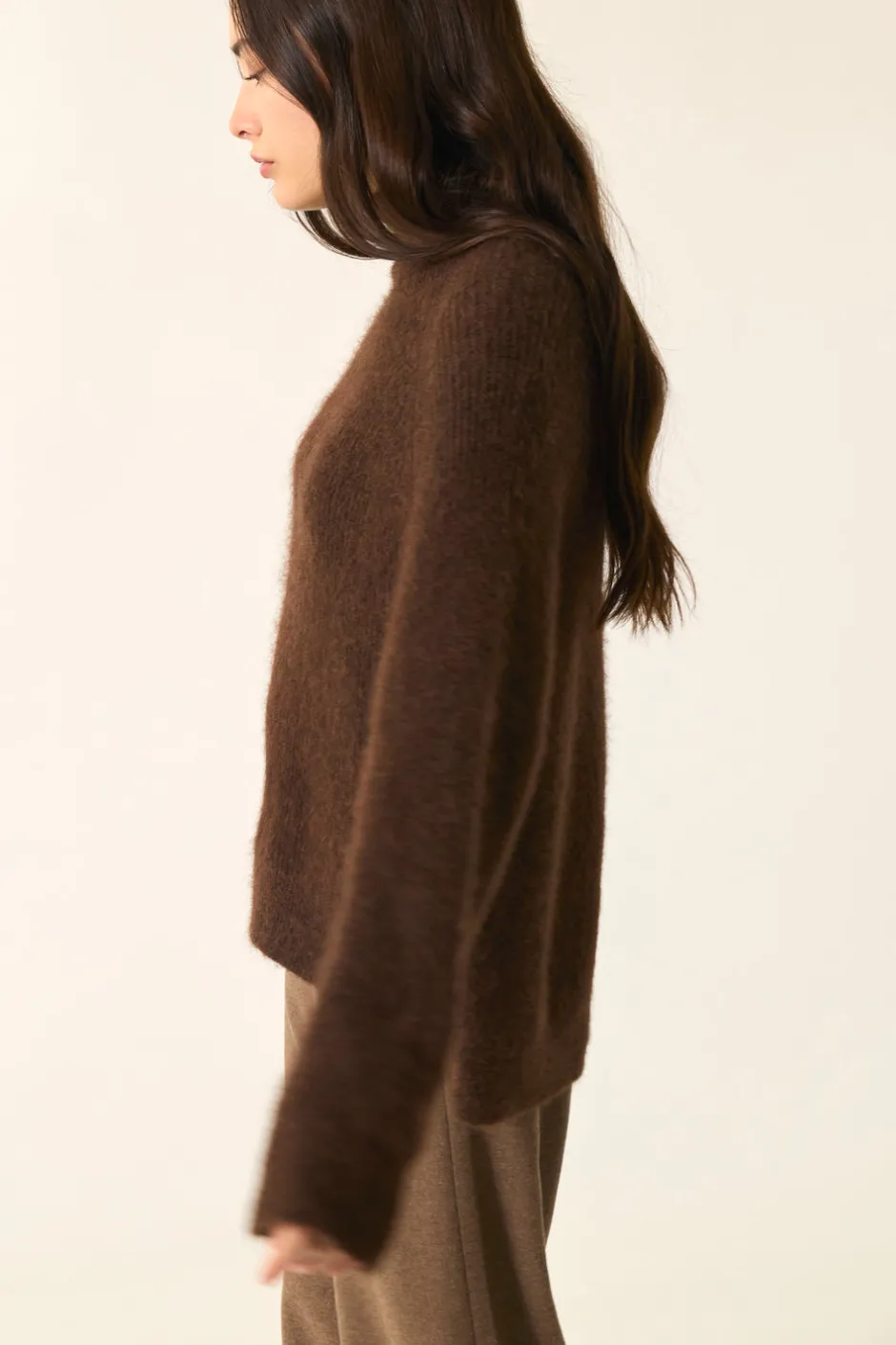 pull_bergamote_ours_2.webp Pull Bergamote | Des Petit Hauts Shop